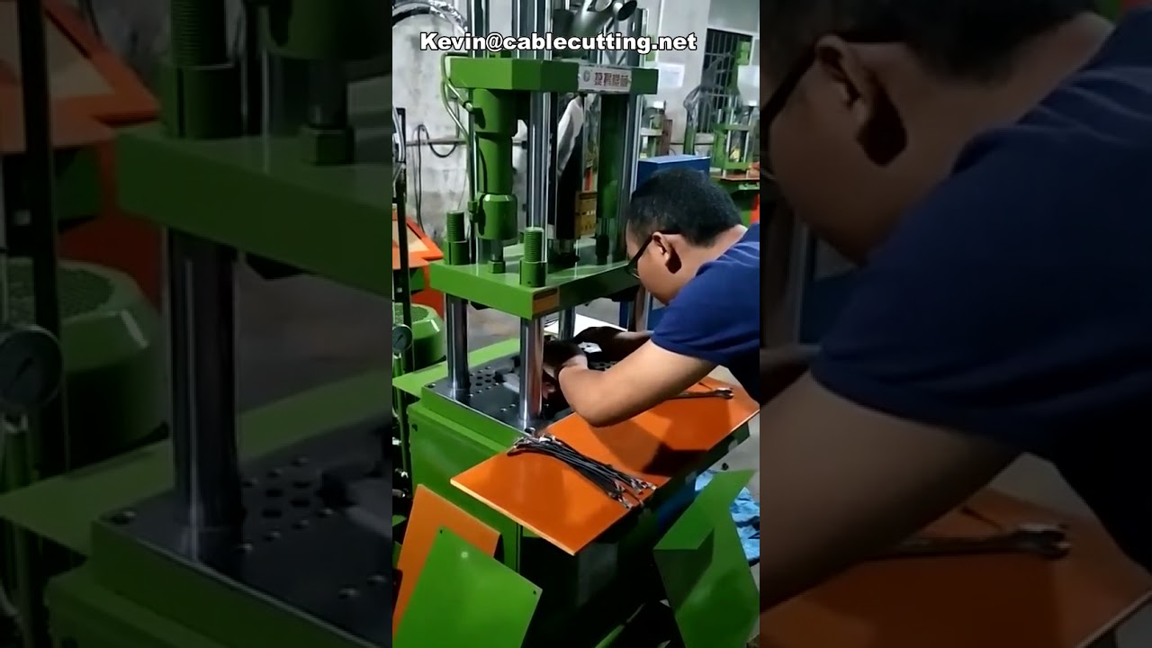 Mesin Pembuat Tutup Botol Plastik Kustom Berkualitas Tinggi
