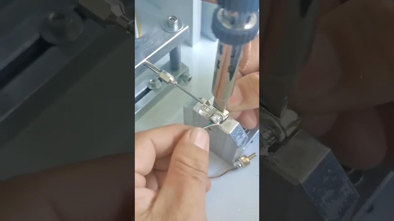 Mesin Solder Semi Otomatis Operasi Kaki untuk Kabel USB, PCB, dan Lampu LED Strip