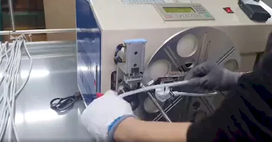 Mesin Penggulung dan Pengikat Soket (Socket) WPM-210